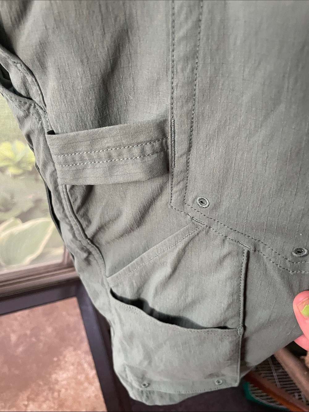 Duluth Trading Co Green Heirloom Gardening Overalls - Picture 13 of 13